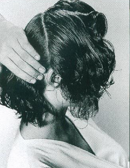 结合三和音烫发技术的螺旋发型